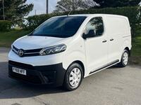 TOYOTA PROACE