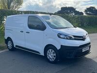 TOYOTA PROACE