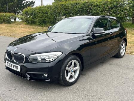 BMW 1 SERIES